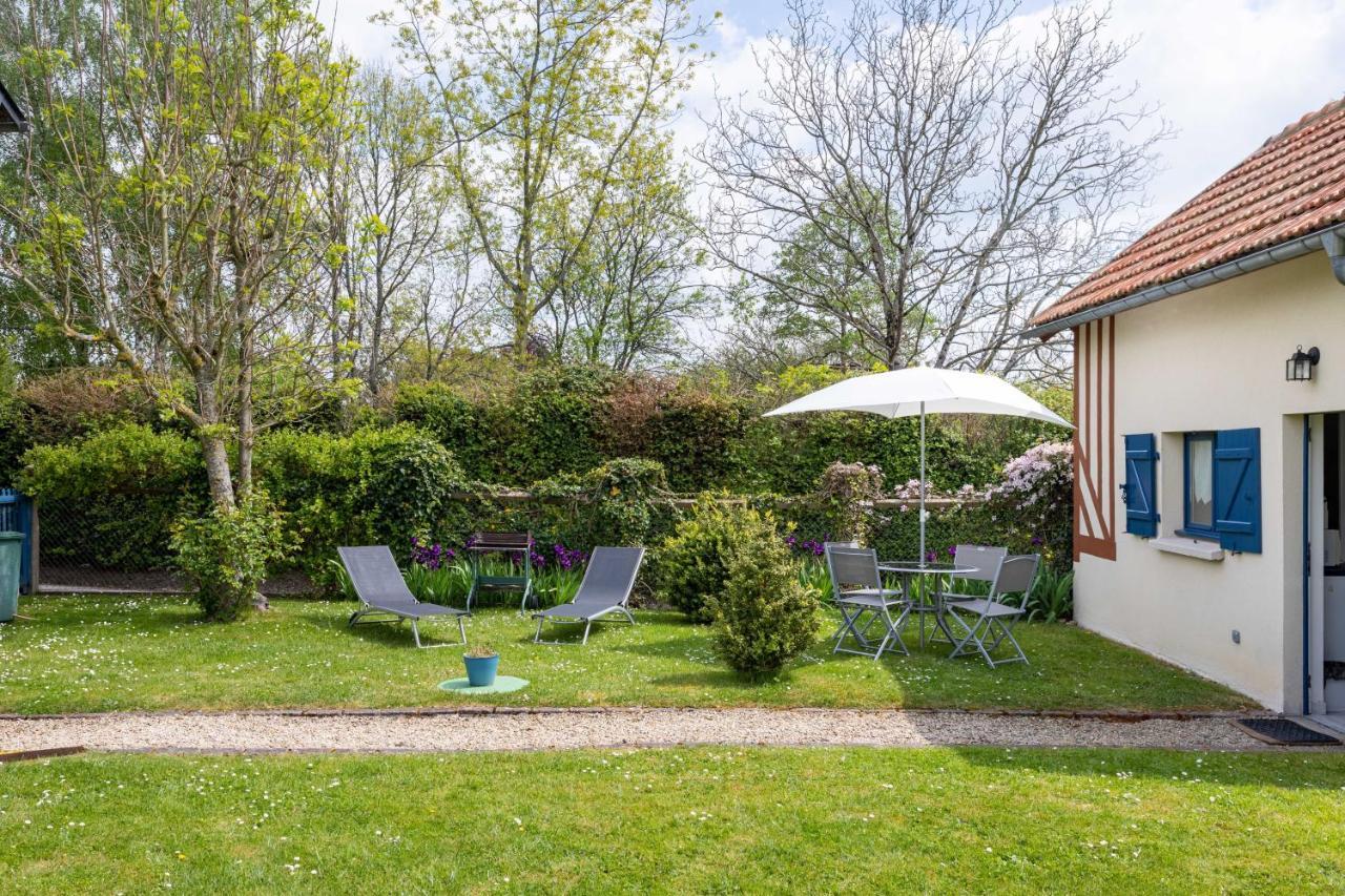 Le Cottage Normand Annebault Εξωτερικό φωτογραφία